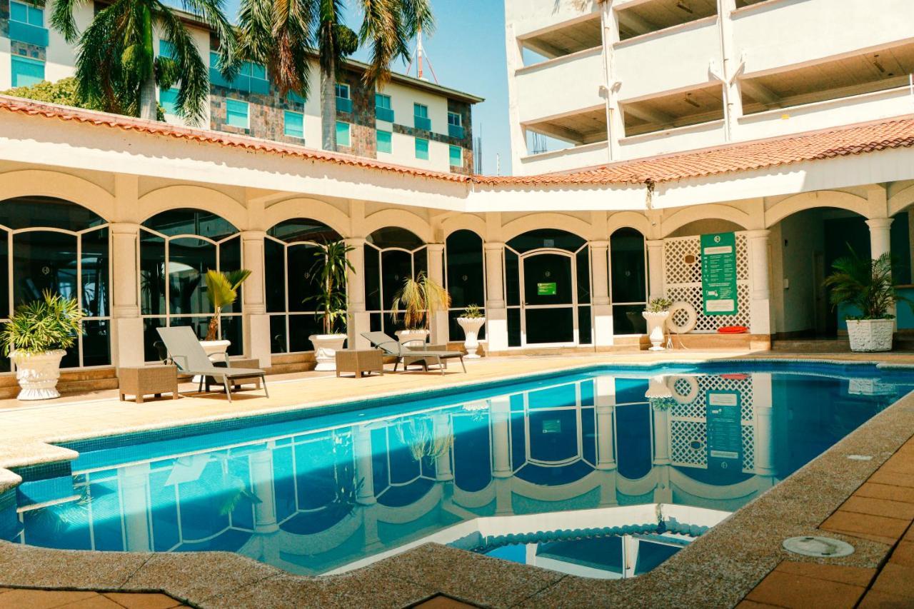 Quinta Eden Villahermosa Eksteriør bilde
